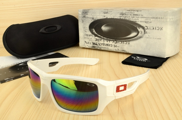 オークリー正面デザイン